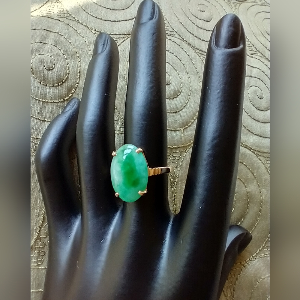 Ring 14k gold Jade Stone Large Oval 16x12mm Jade Ctr  stone - Picture 2 of 12